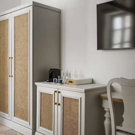 Alma Syros Ξενοδοχείο