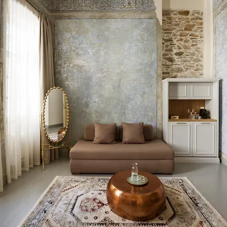 Alma Syros Ερμούπολη