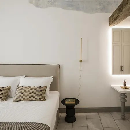 Alma Syros Hotel