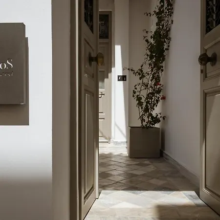 Alma Syros Hotel *