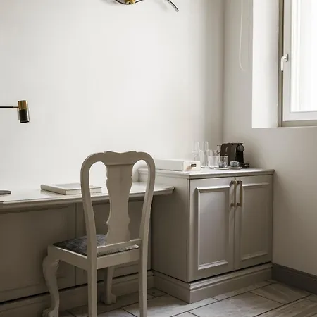 Hotel Alma Syros *
