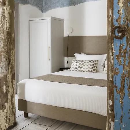 Hotel Alma Syros *