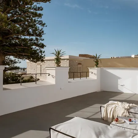 Alma Syros Ermoupoli