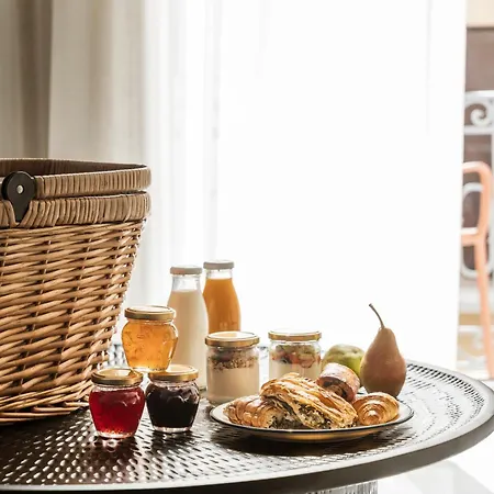 Alma Syros Hotel