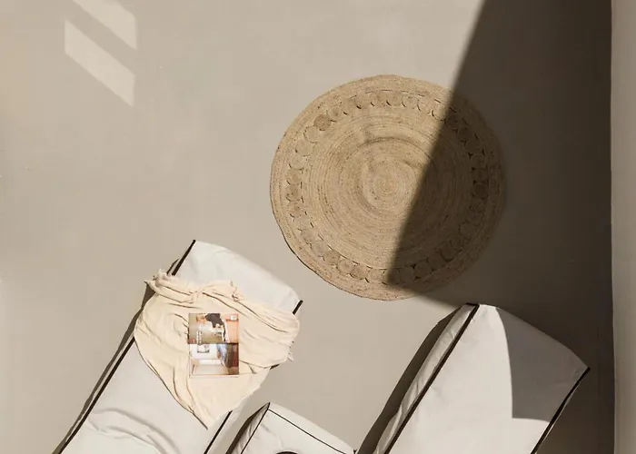 Alma Syros Ermoupoli