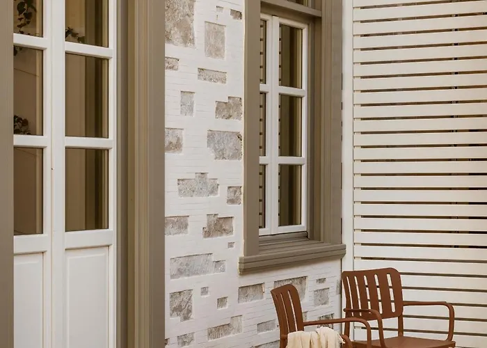 Alma Syros Ermoupoli